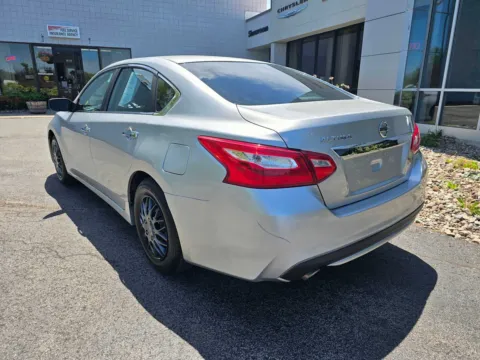 More photos of 2016 Nissan Altima 2.5 at Peake Chrysler Dodge Jeep Ram Fiat, NY