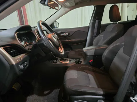 More photos of 2016 Jeep Cherokee Latitude at Peake Chrysler Dodge Jeep Ram Fiat, NY