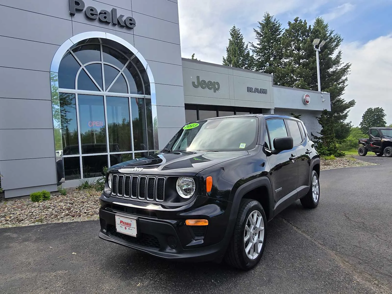 Black 2023 Jeep Renegade Latitude for sale in Sodus, NY