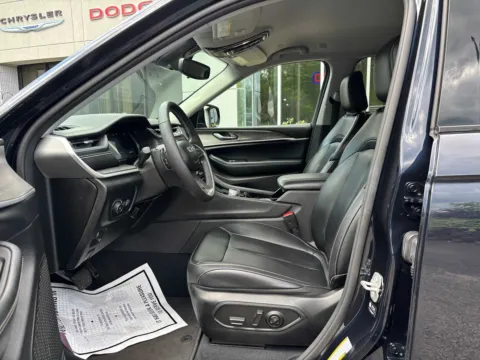 Photos of 2023 Jeep Grand Cherokee Limited for sale in Sodus, NY at Peake Chrysler Dodge Jeep Ram Fiat