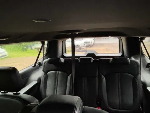 More photos of 2024 Jeep Wagoneer L Series II at Peake Chrysler Dodge Jeep Ram Fiat, NY