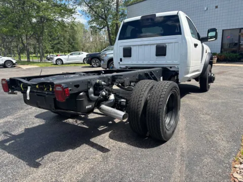 More photos of 2026 Ram 5500 Chassis Cab Tradesman at Peake Chrysler Dodge Jeep Ram Fiat, NY