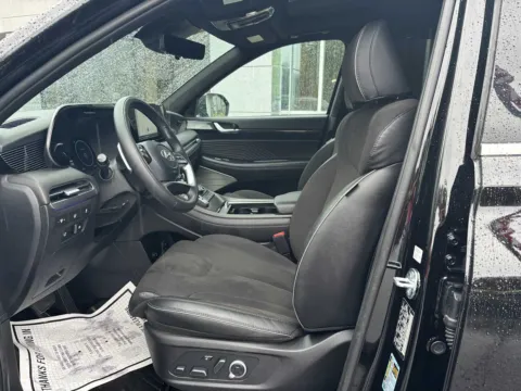 Photos of 2025 Hyundai Palisade Calligraphy Night Edition for sale in Sodus, NY at Peake Chrysler Dodge Jeep Ram Fiat