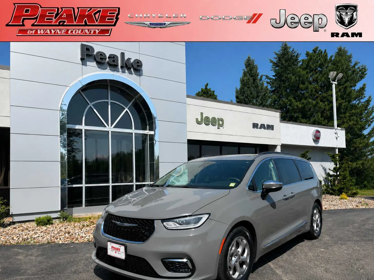 2023 Chrysler Pacifica Limited for sale in Sodus, NY