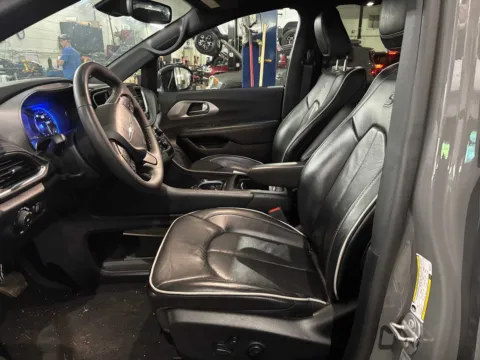 Photos of 2025 Chrysler Pacifica Limited for sale in Sodus, NY at Peake Chrysler Dodge Jeep Ram Fiat