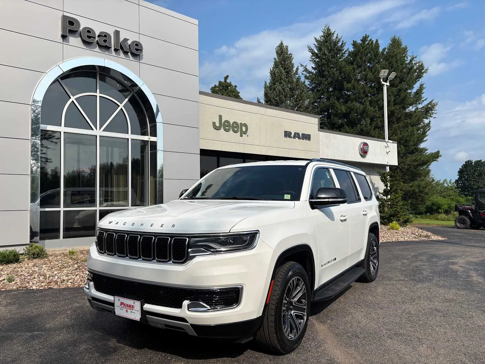 White 2024 Jeep Wagoneer Series II for sale in Sodus, NY