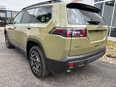 More photos of 2026 Jeep Cherokee Laredo at Peake Chrysler Dodge Jeep Ram Fiat, NY