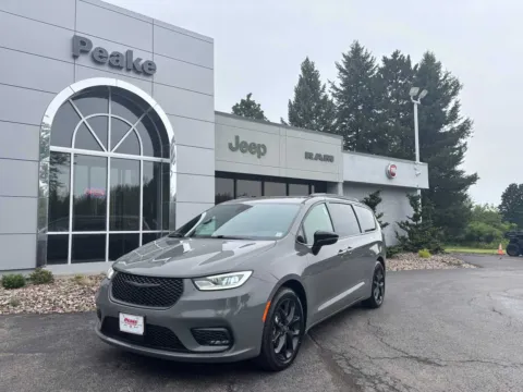 Gray 2025 Chrysler Pacifica Limited for sale in Sodus, NY