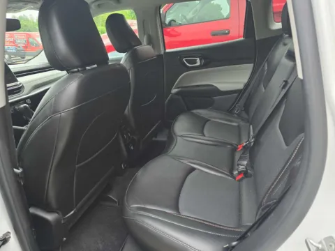 More photos of 2022 Jeep Compass Limited at Peake Chrysler Dodge Jeep Ram Fiat, NY