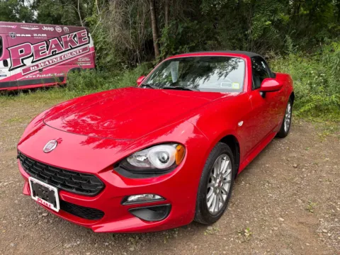 Red 2018 FIAT 124 Spider Classica for sale in Sodus, NY