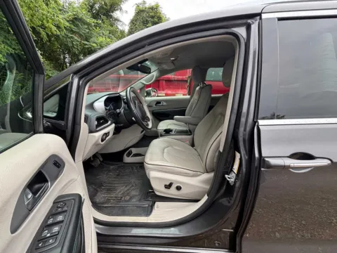 Photos of 2020 Chrysler Pacifica Hybrid Limited for sale in Sodus, NY at Peake Chrysler Dodge Jeep Ram Fiat