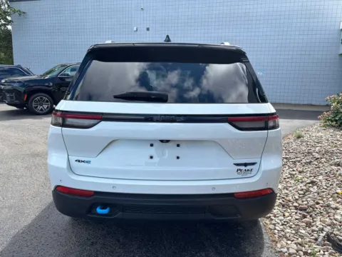 More photos of 2024 Jeep Grand Cherokee 4xe Trailhawk at Peake Chrysler Dodge Jeep Ram Fiat, NY