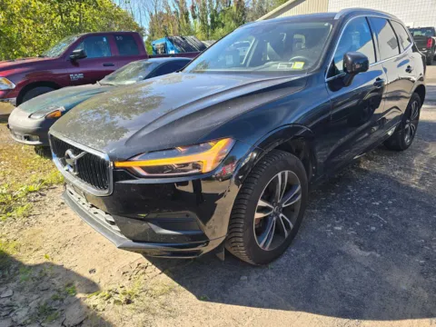 Black 2020 Volvo XC60 Momentum for sale in Sodus, NY