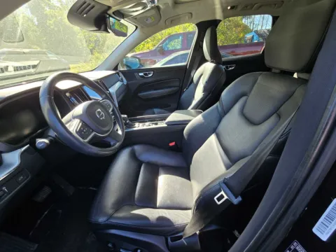 More photos of 2020 Volvo XC60 Momentum at Peake Chrysler Dodge Jeep Ram Fiat, NY