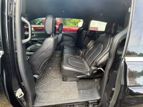 Another view of 2026 Chrysler Pacifica Select for sale in Sodus, NY at Peake Chrysler Dodge Jeep Ram Fiat
