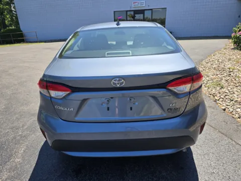 More photos of 2022 Toyota Corolla LE at Peake Chrysler Dodge Jeep Ram Fiat, NY