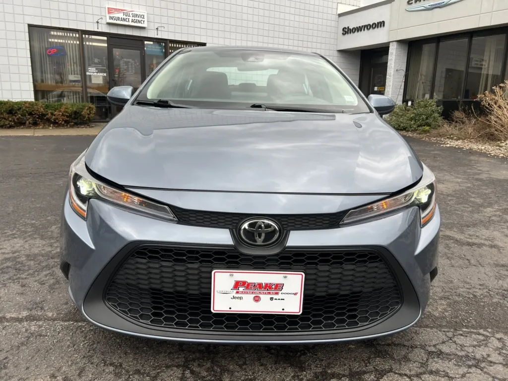 Used 2022 Toyota Corolla LE with VIN 5YFEPMAE2NP358636 for sale in Sodus, NY