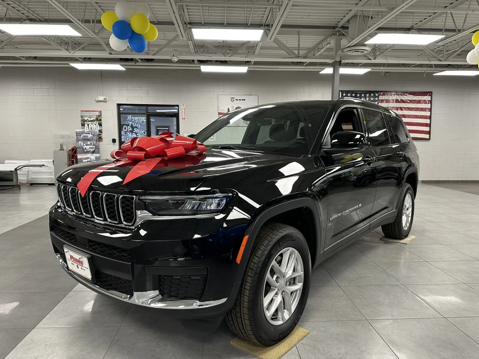 Black 2025 Jeep Grand Cherokee L Laredo for sale in Sodus, NY