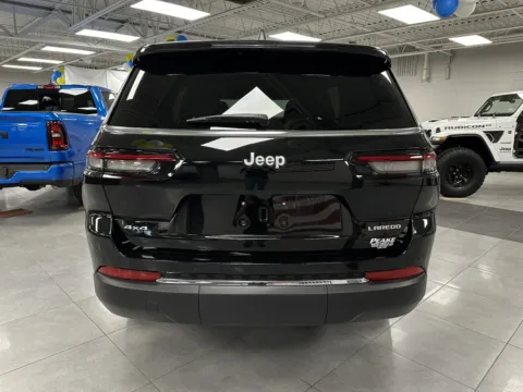 More photos of 2025 Jeep Grand Cherokee L Laredo at Peake Chrysler Dodge Jeep Ram Fiat, NY