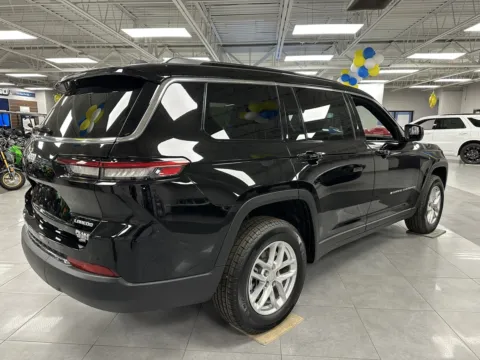 More photos of 2025 Jeep Grand Cherokee L Laredo at Peake Chrysler Dodge Jeep Ram Fiat, NY