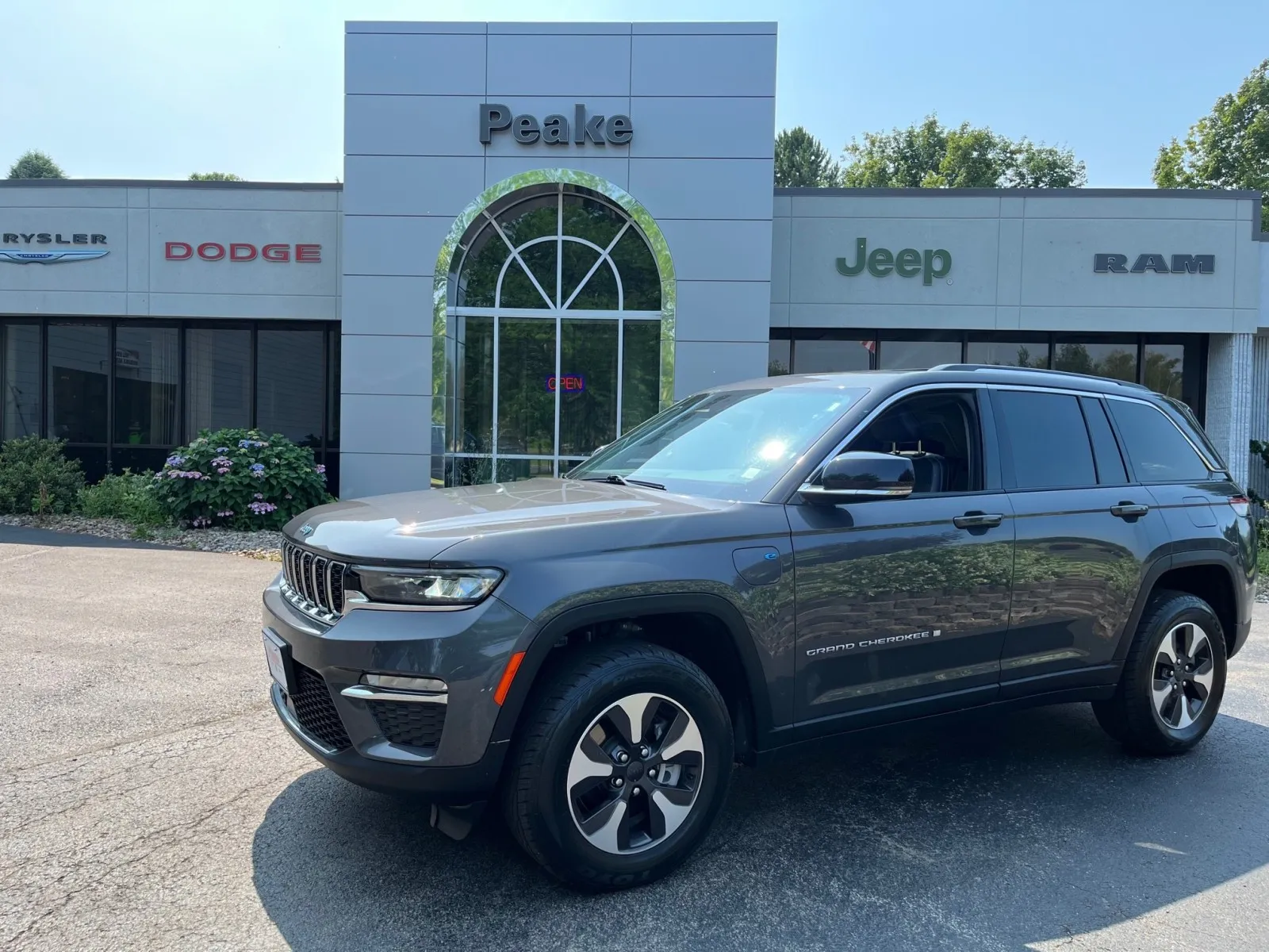 Unknown 2024 Jeep Grand Cherokee 4xe Anniversary Edition for sale in Sodus, NY
