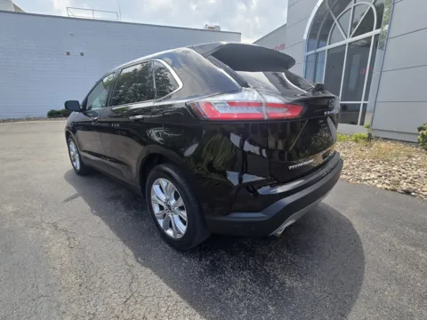 More photos of 2022 Ford Edge Titanium at Peake Chrysler Dodge Jeep Ram Fiat, NY