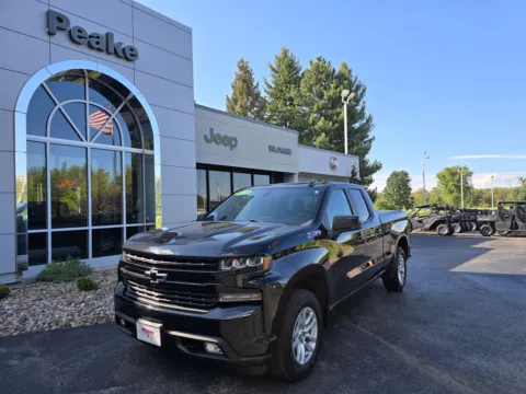 Black 2020 Chevrolet Silverado 1500 RST for sale in Sodus, NY