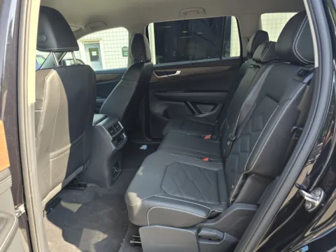 More photos of 2025 Volkswagen Atlas 2.0T SE w/Technology at Peake Chrysler Dodge Jeep Ram Fiat, NY