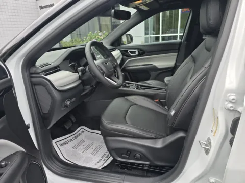 Photos of 2025 Jeep Compass Limited for sale in Sodus, NY at Peake Chrysler Dodge Jeep Ram Fiat