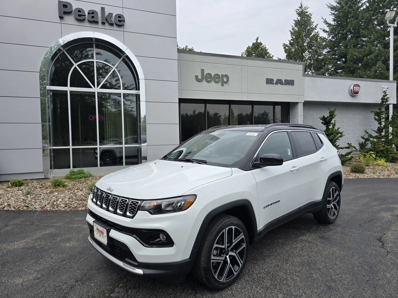White 2025 Jeep Compass Limited for sale in Sodus, NY