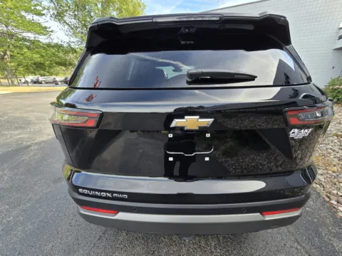 More photos of 2025 Chevrolet Equinox AWD LT at Peake Chrysler Dodge Jeep Ram Fiat, NY