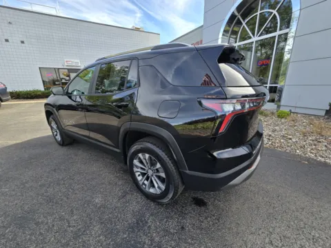 More photos of 2025 Chevrolet Equinox AWD LT at Peake Chrysler Dodge Jeep Ram Fiat, NY