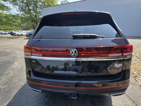 More photos of 2025 Volkswagen Atlas 2.0T SE w/Technology at Peake Chrysler Dodge Jeep Ram Fiat, NY
