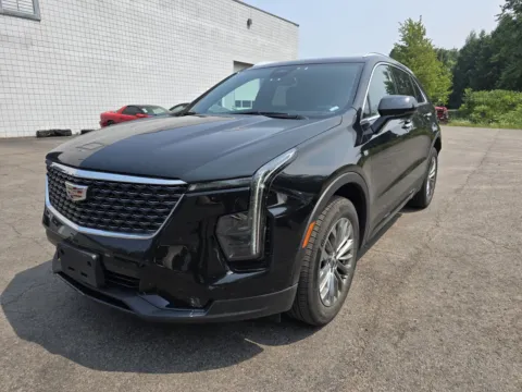 Unknown 2025 Cadillac XT4 AWD Premium Luxury for sale in Sodus, NY