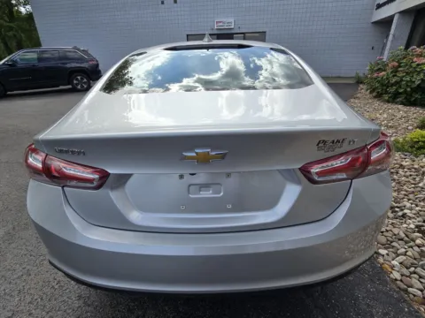 More photos of 2022 Chevrolet Malibu LT at Peake Chrysler Dodge Jeep Ram Fiat, NY