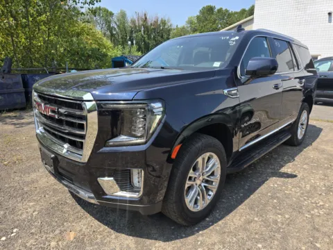 Black 2024 GMC Yukon SLT for sale in Sodus, NY