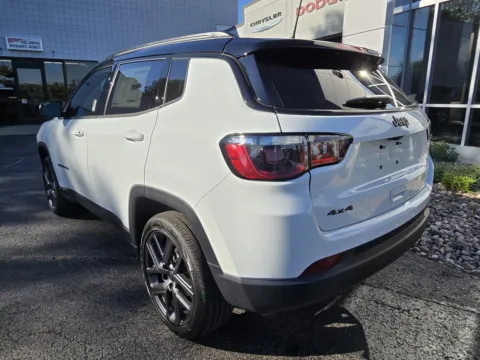 More photos of 2025 Jeep Compass Limited at Peake Chrysler Dodge Jeep Ram Fiat, NY