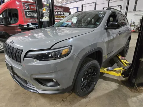 Unknown 2023 Jeep Cherokee Altitude Lux for sale in Sodus, NY