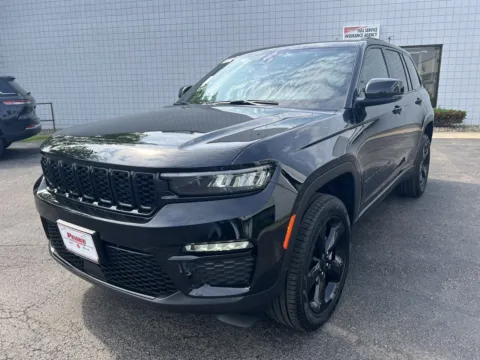 Another view of 2025 Jeep Grand Cherokee Limited for sale in Sodus, NY at Peake Chrysler Dodge Jeep Ram Fiat