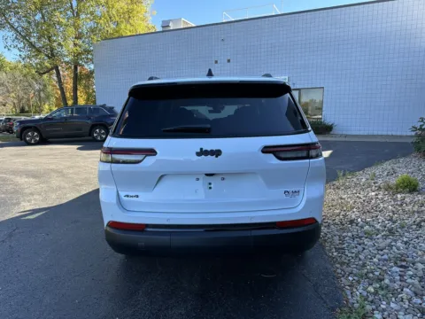 More photos of 2025 Jeep Grand Cherokee L Altitude X at Peake Chrysler Dodge Jeep Ram Fiat, NY