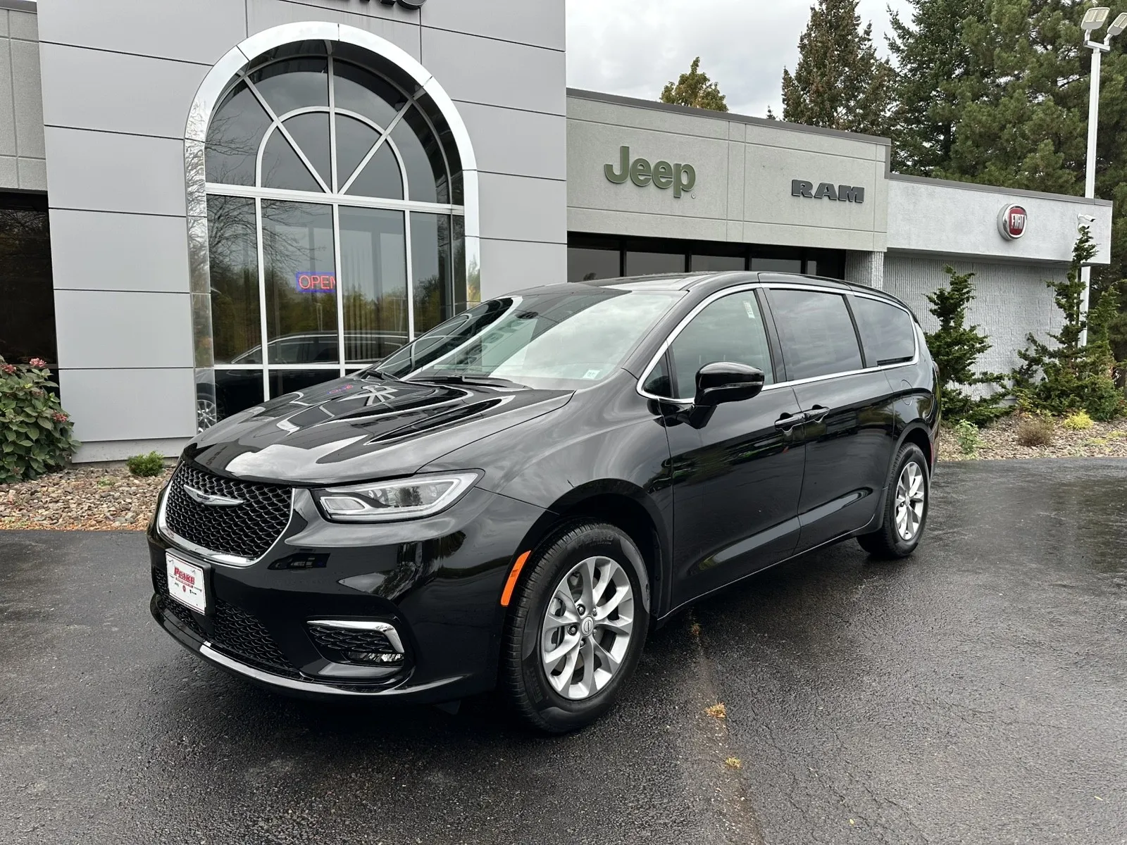 Unknown 2026 Chrysler Pacifica Select for sale in Sodus, NY