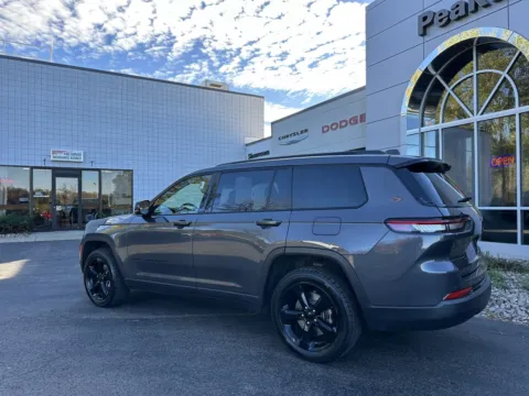 More photos of 2023 Jeep Grand Cherokee L Altitude at Peake Chrysler Dodge Jeep Ram Fiat, NY