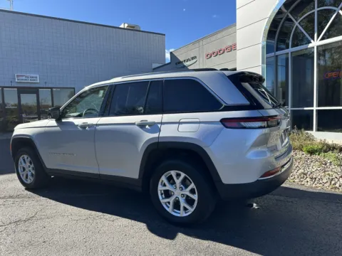 Another view of 2023 Jeep Grand Cherokee Limited for sale in Sodus, NY at Peake Chrysler Dodge Jeep Ram Fiat