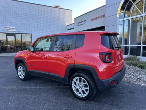 More photos of 2023 Jeep Renegade Latitude at Peake Chrysler Dodge Jeep Ram Fiat, NY
