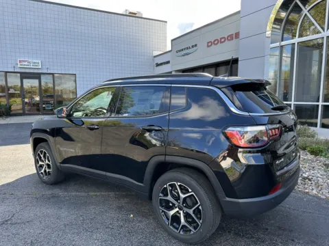 More photos of 2026 Jeep Compass Limited at Peake Chrysler Dodge Jeep Ram Fiat, NY