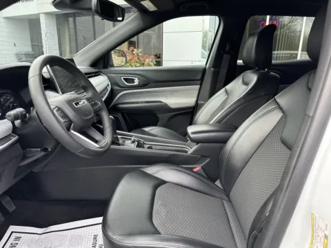 Photos of 2024 Jeep Compass Latitude for sale in Sodus, NY at Peake Chrysler Dodge Jeep Ram Fiat