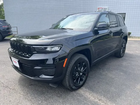 Another view of 2025 Jeep Grand Cherokee Laredo for sale in Sodus, NY at Peake Chrysler Dodge Jeep Ram Fiat