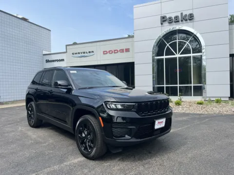 Black 2025 Jeep Grand Cherokee Laredo for sale in Sodus, NY