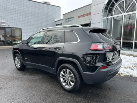 More photos of 2020 Jeep Cherokee Latitude Plus at Peake Chrysler Dodge Jeep Ram Fiat, NY