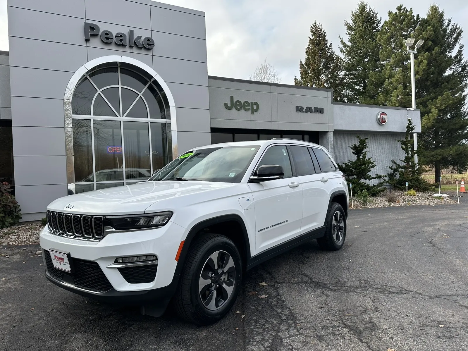 Unknown 2024 Jeep Grand Cherokee 4xe Anniversary Edition for sale in Sodus, NY